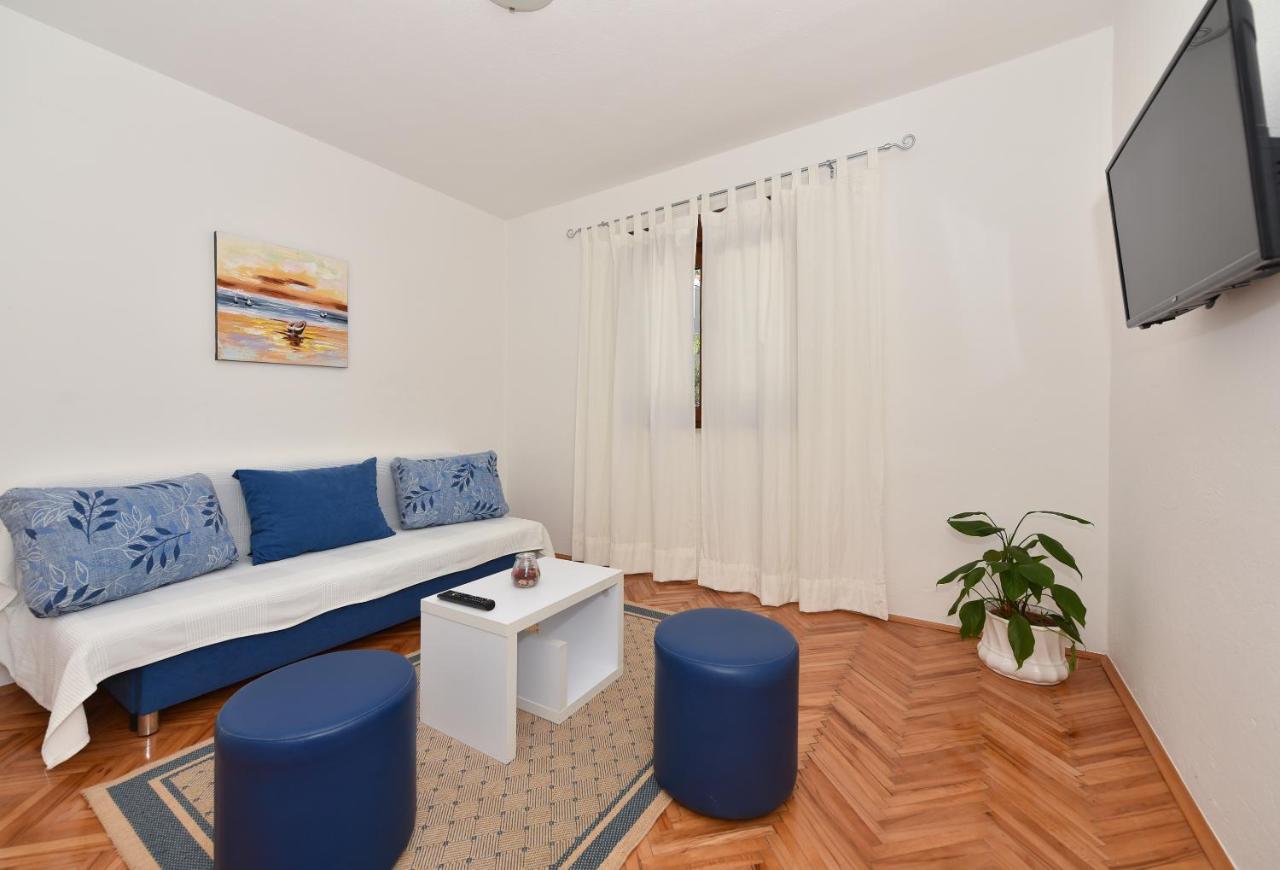 Apartments Marsela Tučepi Εξωτερικό φωτογραφία