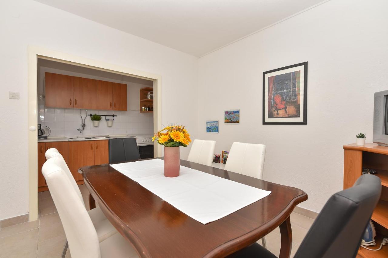 Apartments Marsela Tučepi Εξωτερικό φωτογραφία