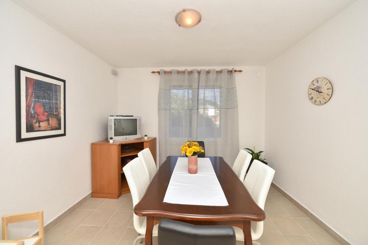 Apartments Marsela Tučepi Εξωτερικό φωτογραφία