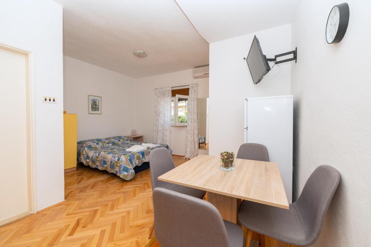 Apartments Marsela Tučepi Εξωτερικό φωτογραφία